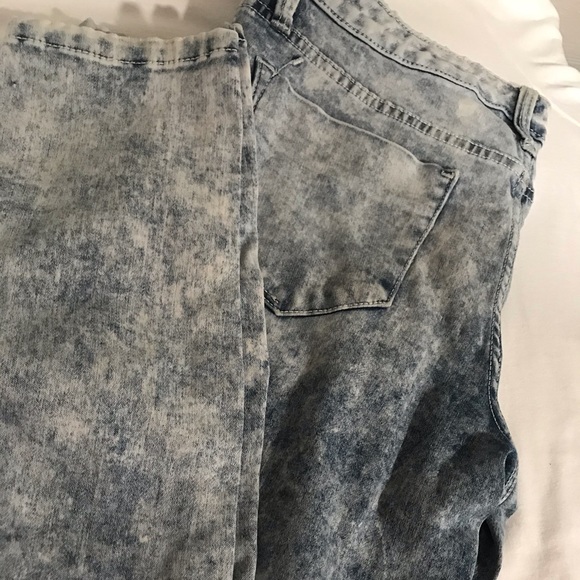 Mid-rise Denim Legging - Picture 4 of 4